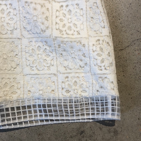 Alexis Robin White Lace Halter Dress - Picture 6 of 10